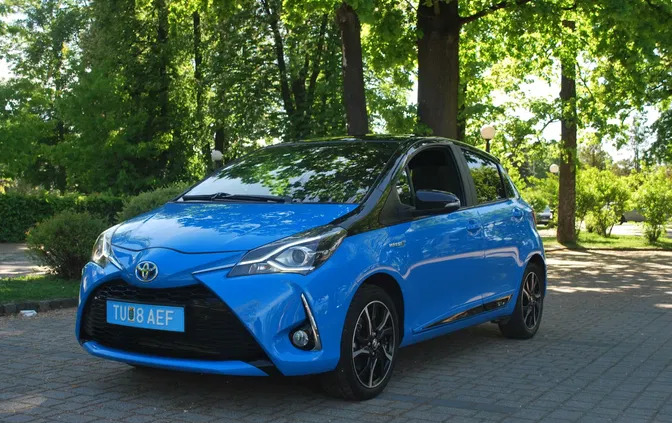toyota yaris małopolskie Toyota Yaris cena 64900 przebieg: 77000, rok produkcji 2018 z Działoszyn